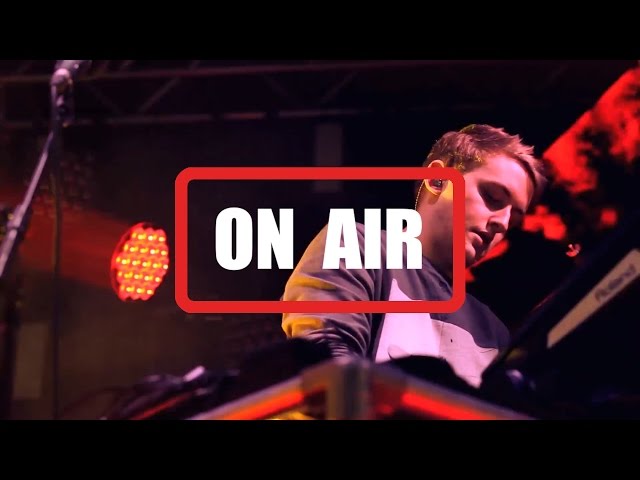 Disclosure - When A Fire Starts To Burn (Live at Field Day 2013) class=