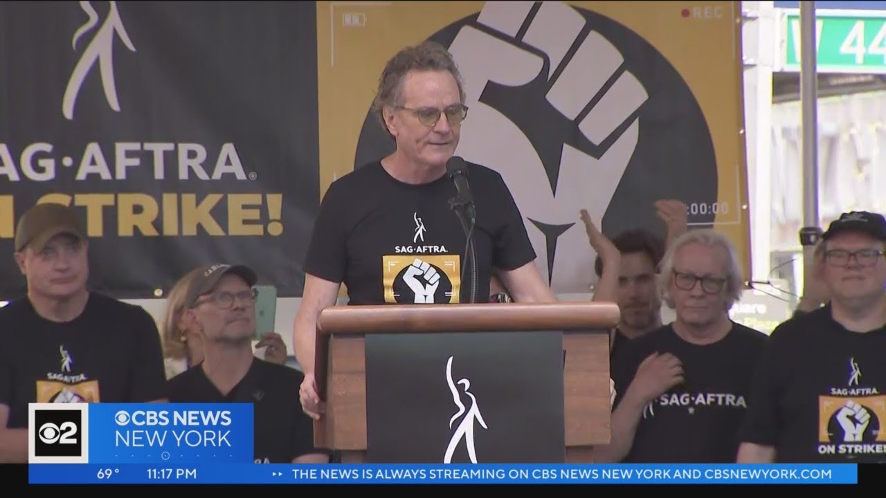 Bryan Cranston among stars at SAG-AFTRA demonstration in Times Square