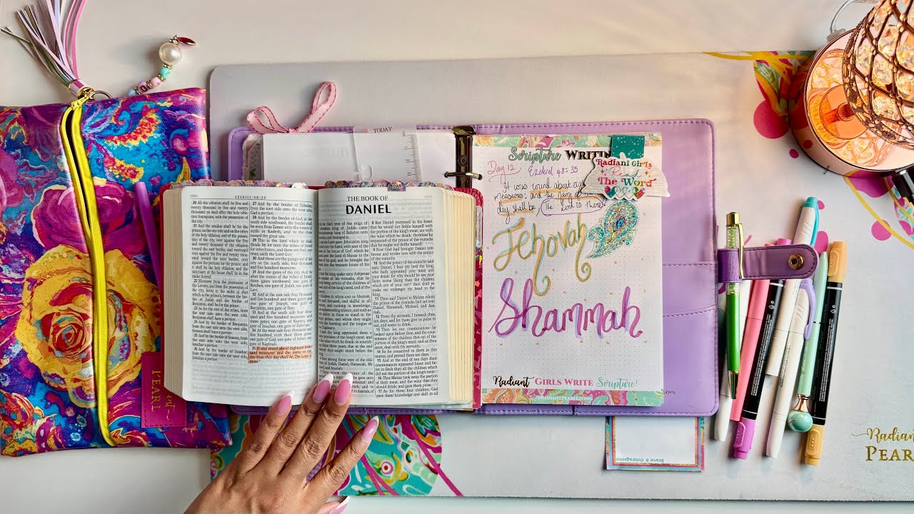 ✨ День 12 | Задание по написанию Священных Писаний «Имена Бога» | Иегова Шамма – Господь здесь