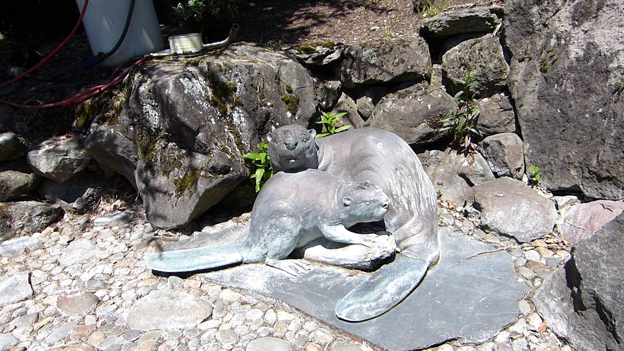 How to clean and restore an outdoor bronze sculpture Pt1 หน้าข้อมูล