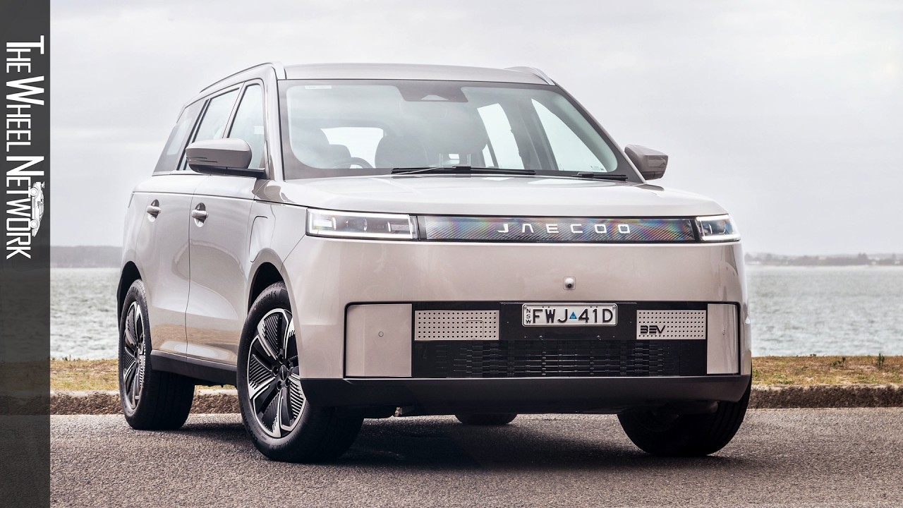 2026 Jaecoo J5 EV | Stone Grey | Driving, Interior, Exterior (Australia)