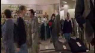 David Duchovny 'Evolution deleted Scene3" Net Worth