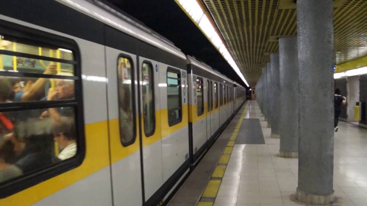 Milan Metro Line 3 train at Turati