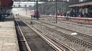 Flat 130kmph🥶 20893 Patna Vande Bharat Express Skipping Taregana Railway station.