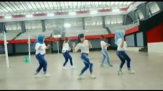 HARUSNYA AKU (Armada) Line Dance - Choreo: Tantri