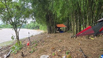 Câu cá Sông Bé  nơi  có cảnh  đẹp  nhất !    một  ngày  mưa  gió......