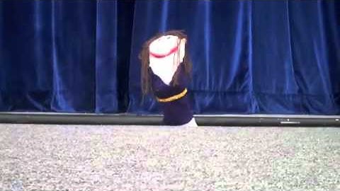 Hamlet puppet show
