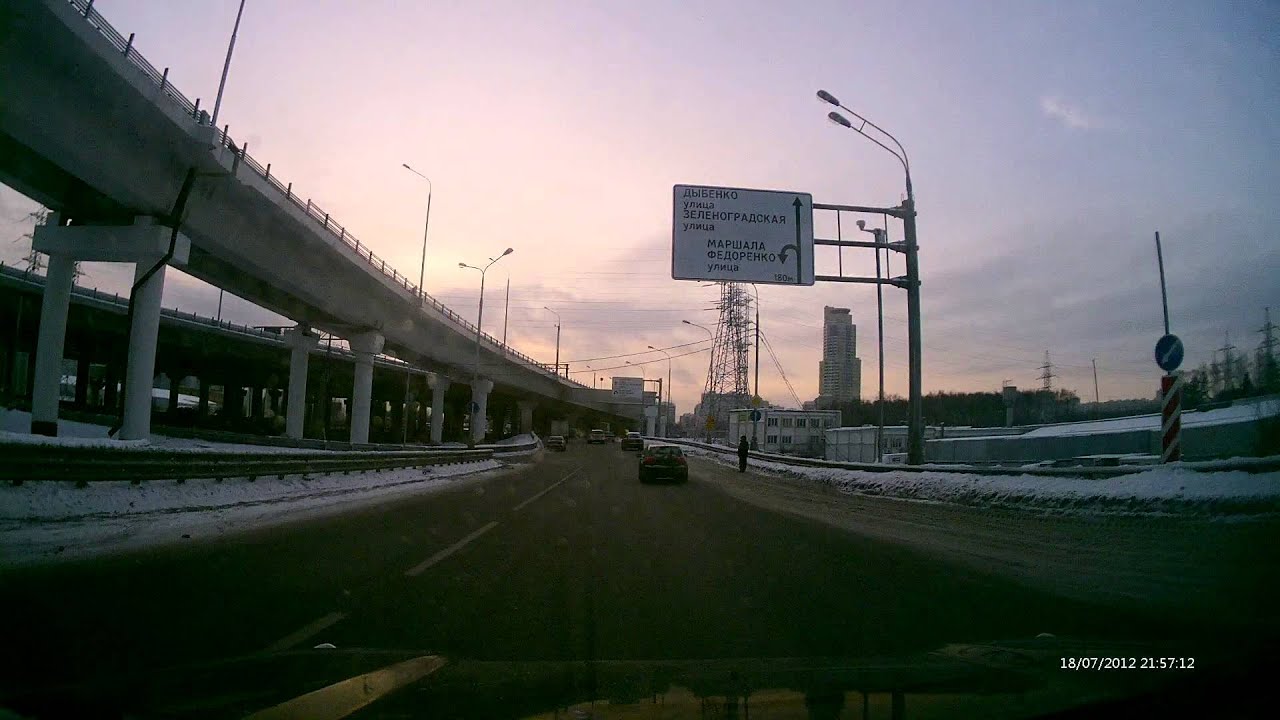 Улица Дыбенко Фото