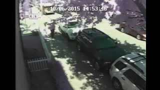 Fulton 3 20151006 145325 Evil child with parent kicking fence
