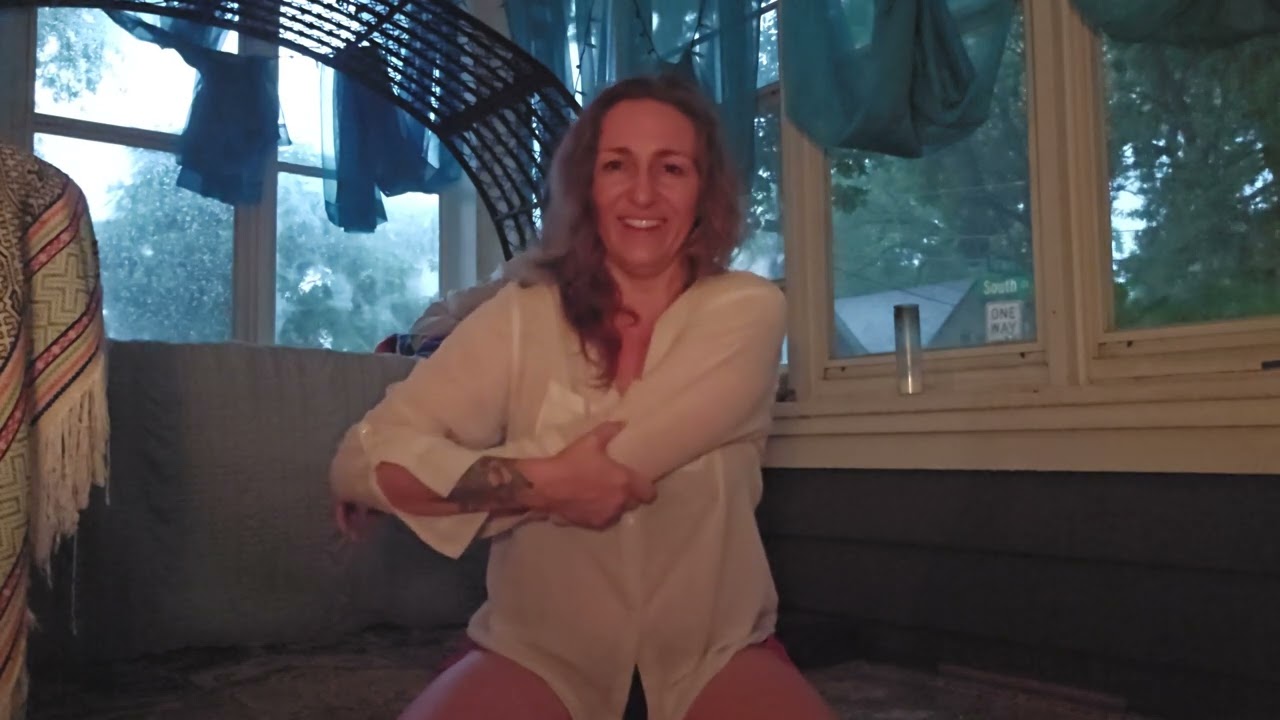 10-Min Shoulder & Arm Stretch Flow | Release Tension & Improve Mobility with Alicia Hamilton