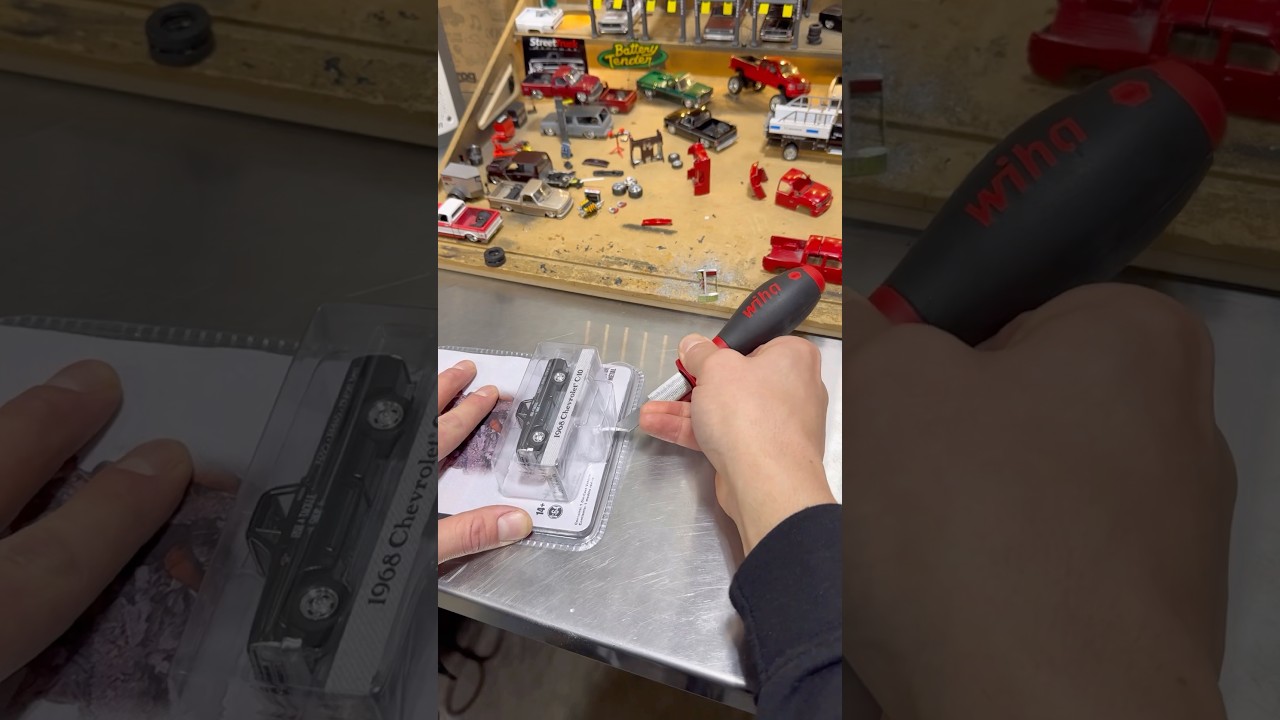 It’s a short box 😍 Used to have to cut them down 🪚 