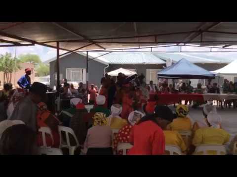 Namastap-Traditional Nama Dance /Namibianische Kultur tanzen.