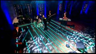 (HD) Marina and the Diamonds - Shampain (Live on Alan Titchmarsh Show 14/10/2010)