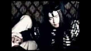 Javkhlan - Zuudend Uyatai Aaw