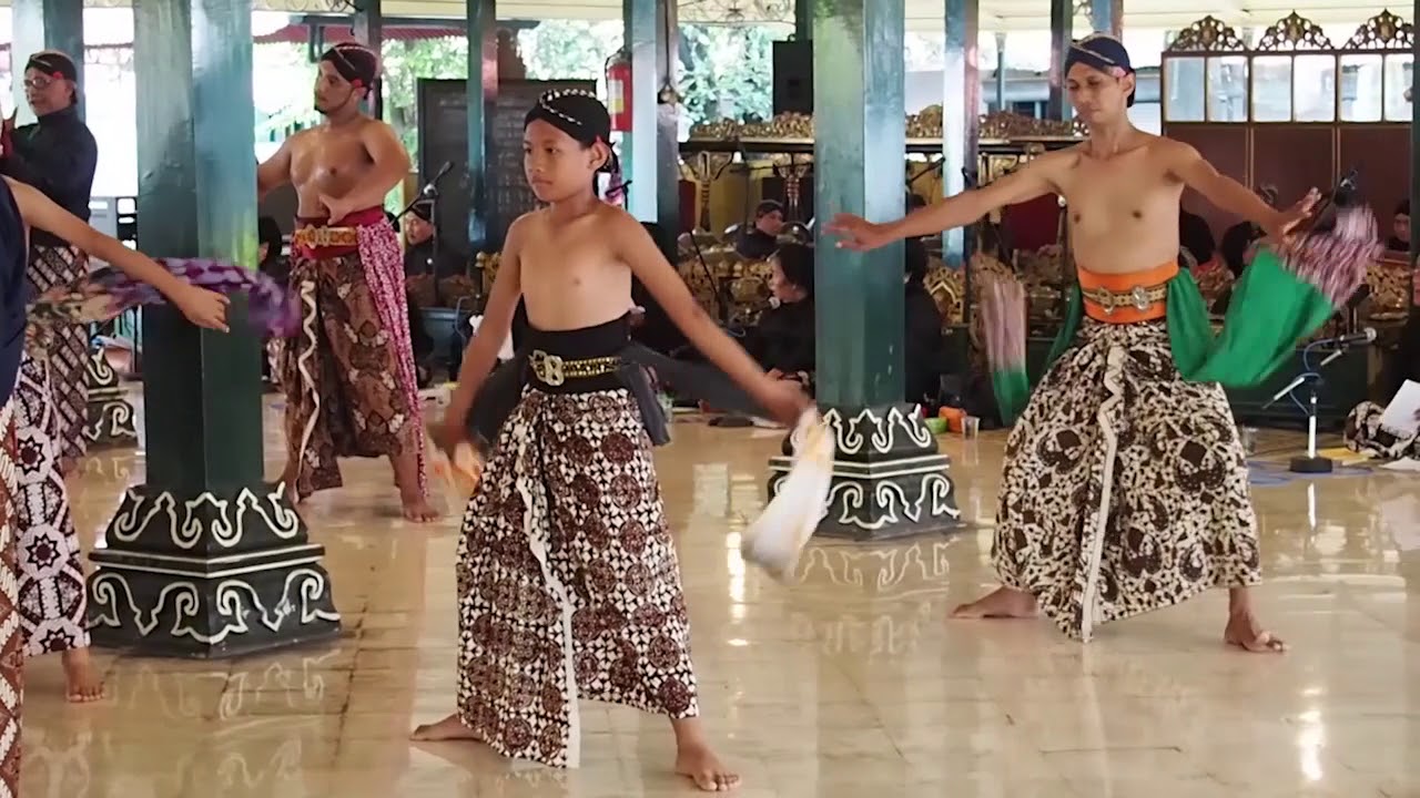 Batik of Java - Introduction (A Rhythm to Batik, A Rhythm to Life)