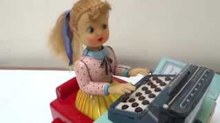 50s LINEMAR TIN BATTERY/OP BUSY SECRETARY (THE TYPIST) WORKS JAPAN