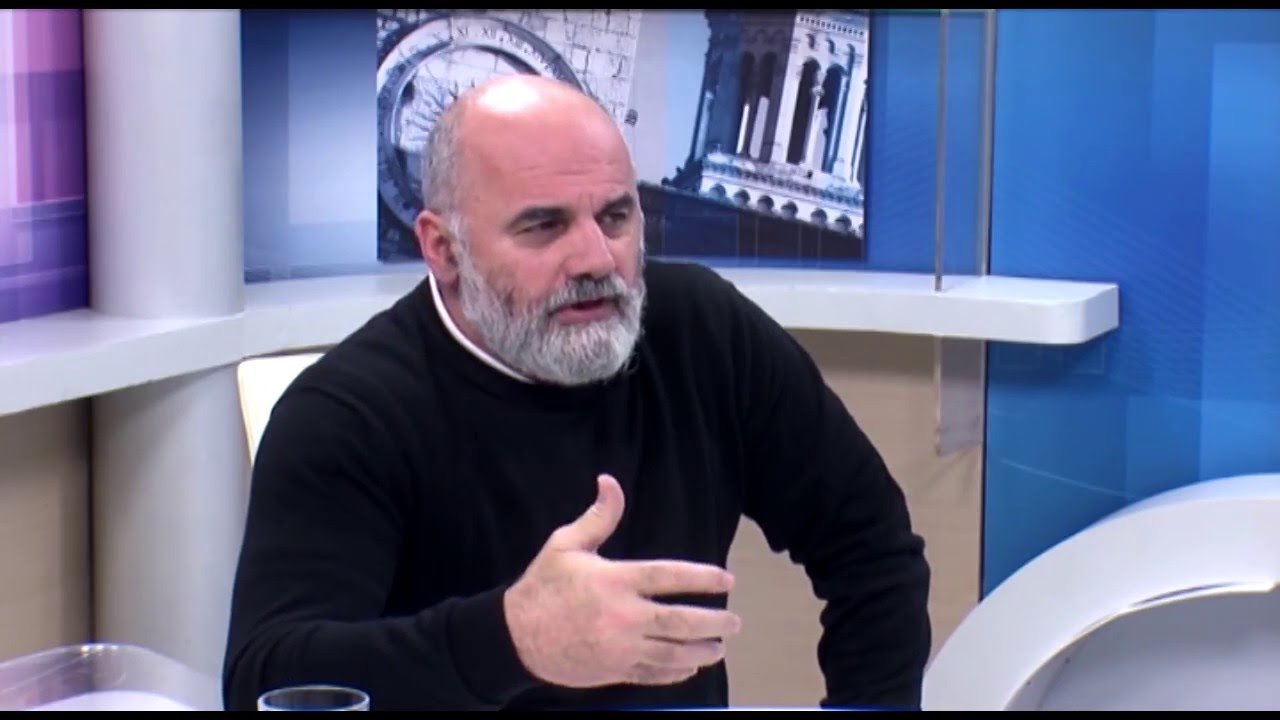 Roba otkupiti: Kidanje medijskih okova (pater Ike Mandurić)