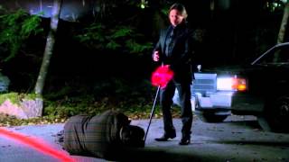Once upon a time s02e11 Rumple puts sme over the town line
