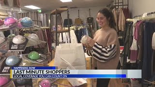 Shoppers hit the stores for last minute Christmas gift buying