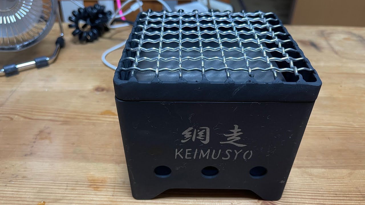 網走刑務所の囚人が作った超小型コンロで粗挽ソーセージを焼いてみた