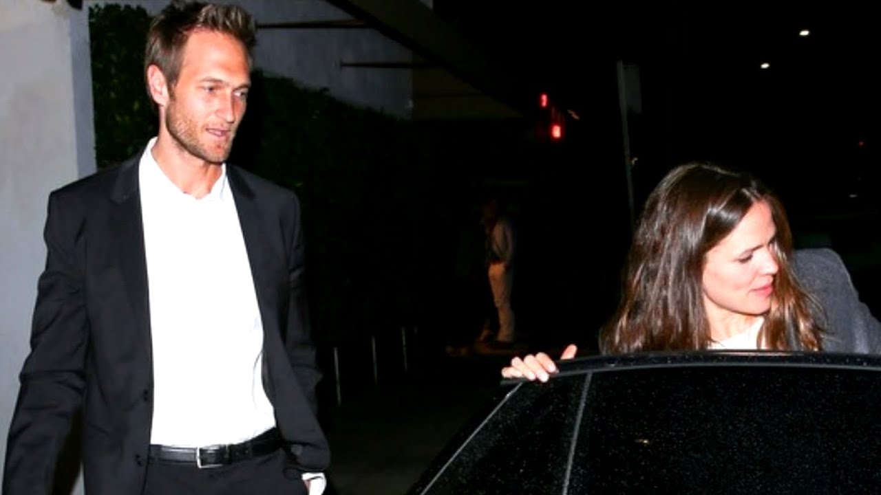 Дженнифер Гарнер отменила свадьбу с Джоном Миллером: раскрыты эмоциональные подробности