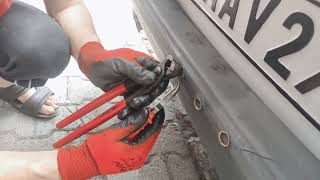 Plasti̇k Kirik Tami̇ri̇. Plasti̇k Kaynaği Arabada Denedi̇m. Kirik Plasti̇k Nasil Kirilmamiş Gi̇bi̇ Yapilir.