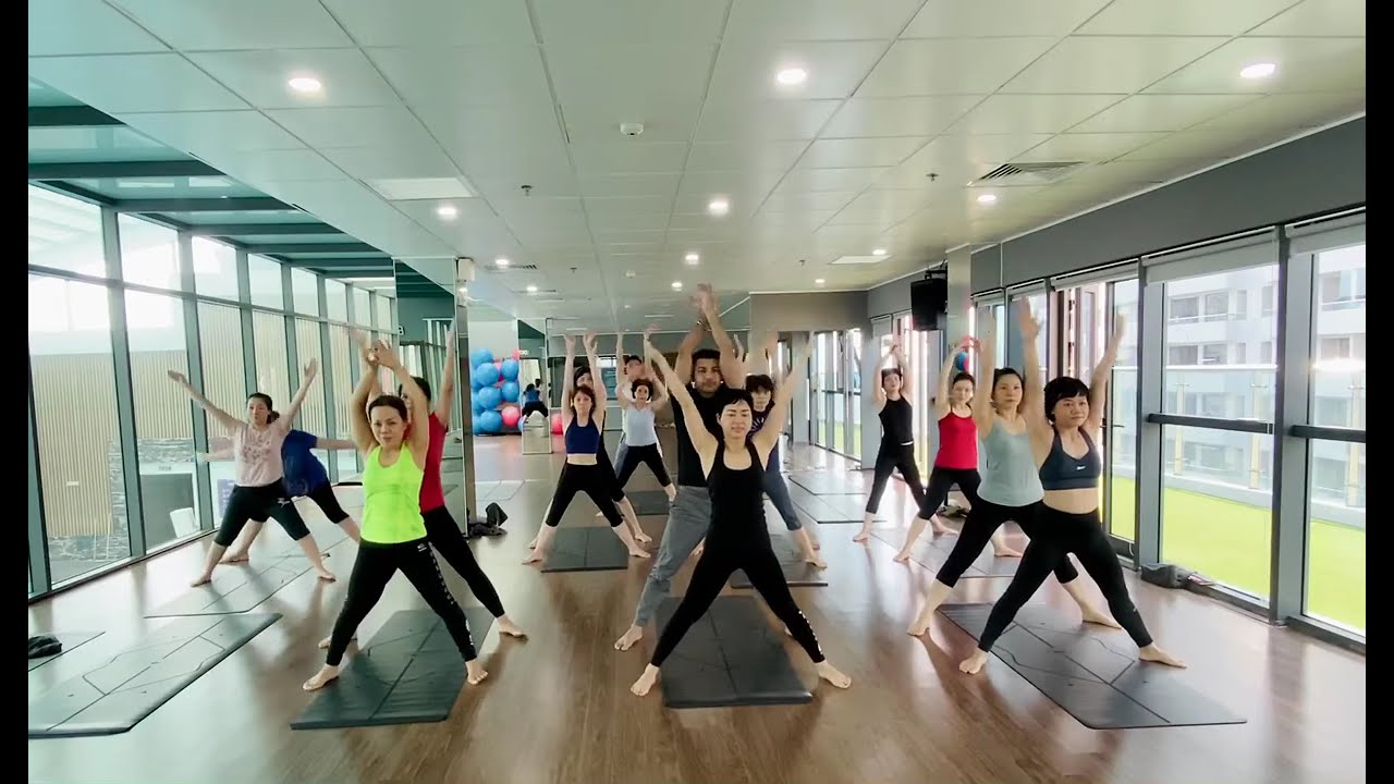 YOGA DANCE/Jay-Jaykara ( yogi inder )