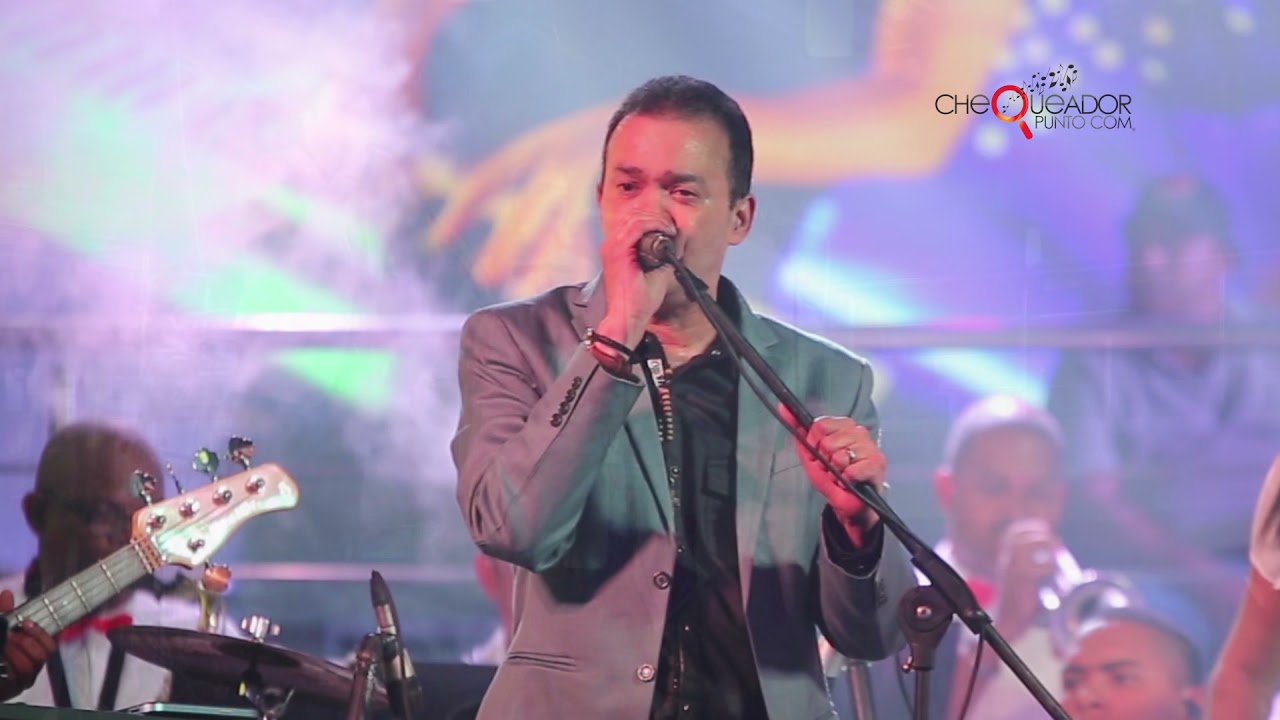 Alex Bueno - Como Te Extraño