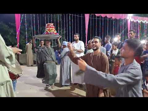 اتفرج على رقصة الحنه بالحزمه وماسك الحنه بخشمه أفراح ال الشافعي القوصه مع الريس صدام ابو عيسى