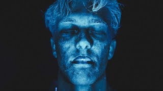 Under Overfladen Jeg Ser Gammel Ud - Sluk Solariet