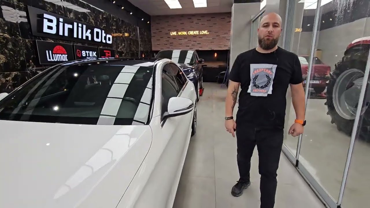 2018 Mercedes C200 // Otomatik Bagaj, Işıklı Airvent, Burmaster Tweeter, GT Ön Panjur, Ayna Logo