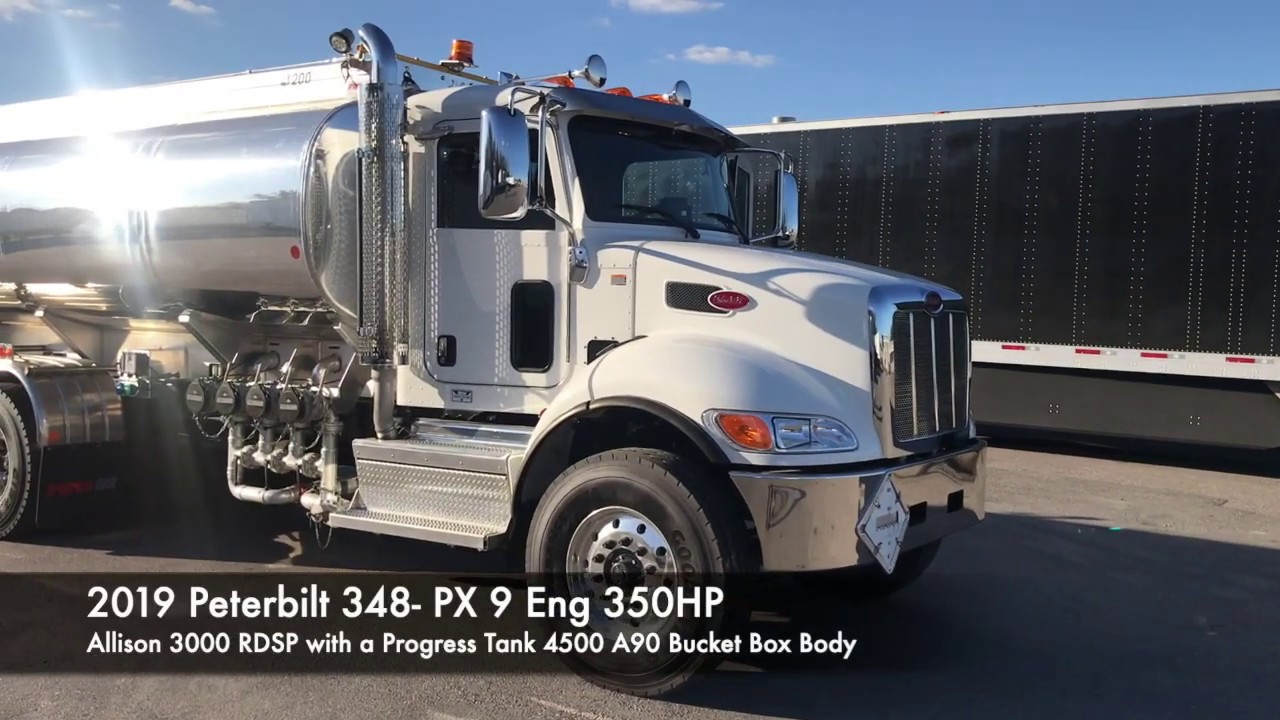 Peterbilt 348 Tank Wagon with Progress Tank 4500 Gal Body