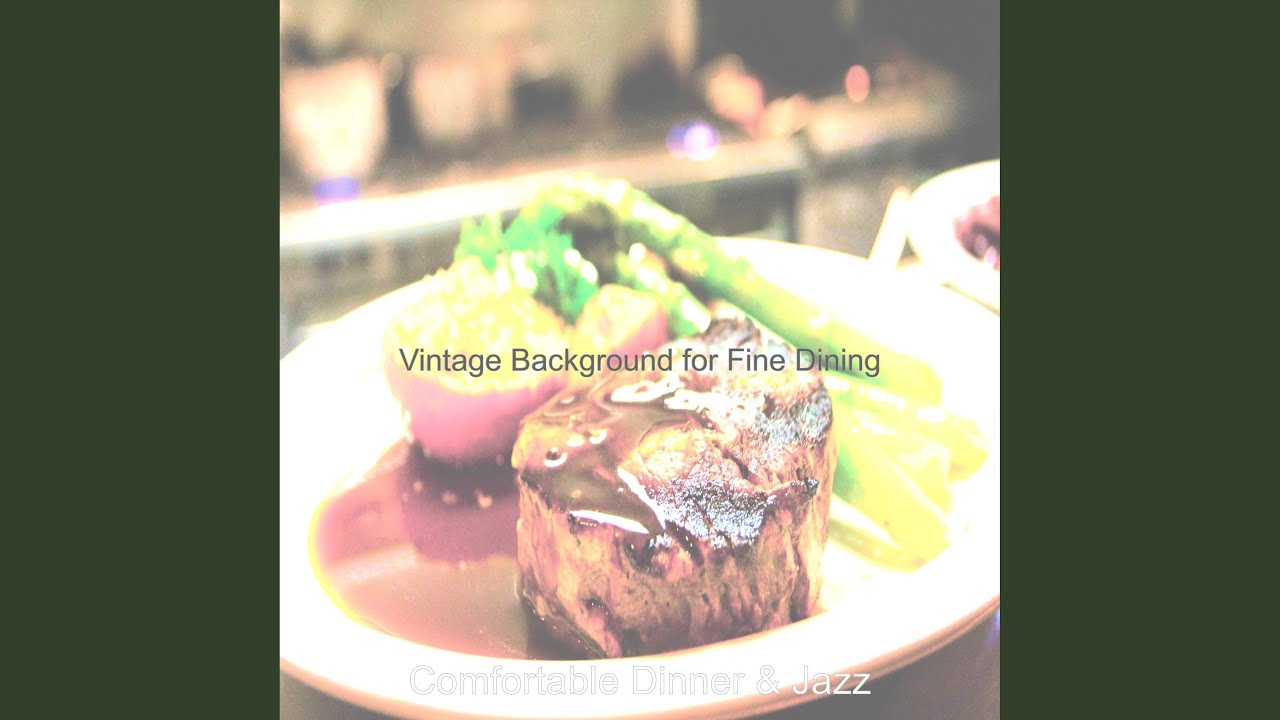 Spacious Backdrops for Dinner Time