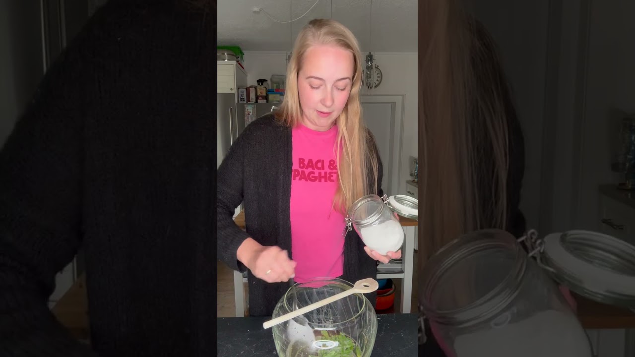 🌿 MAIBOWLE Blitzrezept! 🥂 Dein Drink für den FRÜHLING! #shorts - YouTube 🌿 MAIBOWLE Blitzrezept! 🥂 Dein Drink für den FRÜHLING! #shorts - YouTube