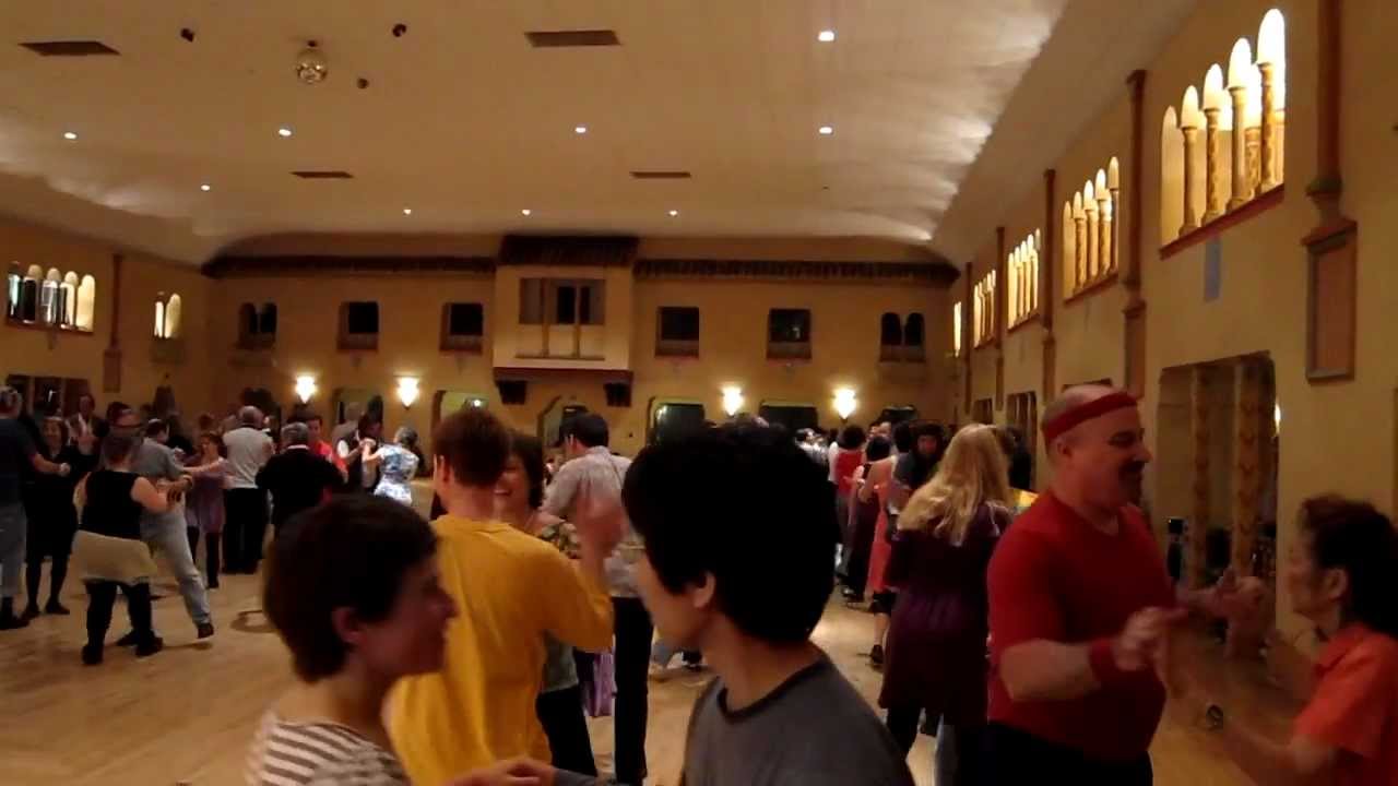 "Gypsy Meltdown" at Glen Echo, MD Contradance 2012-11-30 / CALLER:  Kristin Seibert