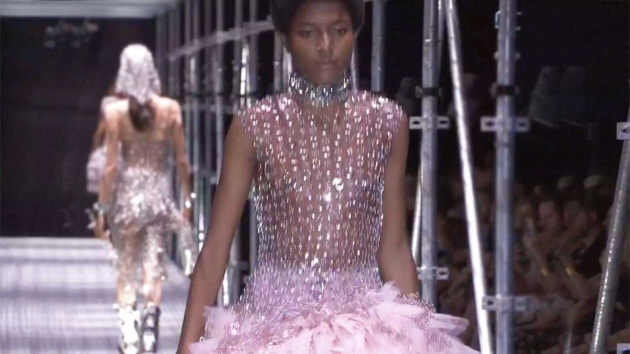 Paco Rabanne Spring/Summer 2023 Paris - YouTube