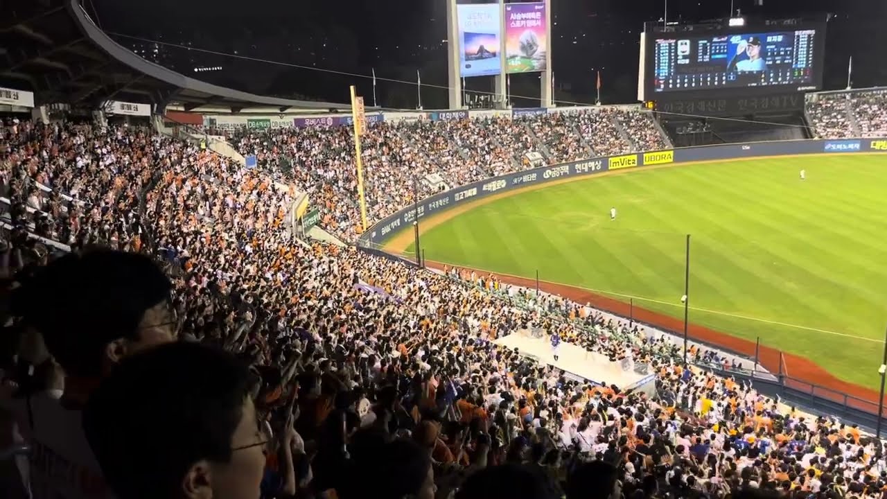 3개월만에 복귀한 이진영 응원가 역대급 떼창‼️