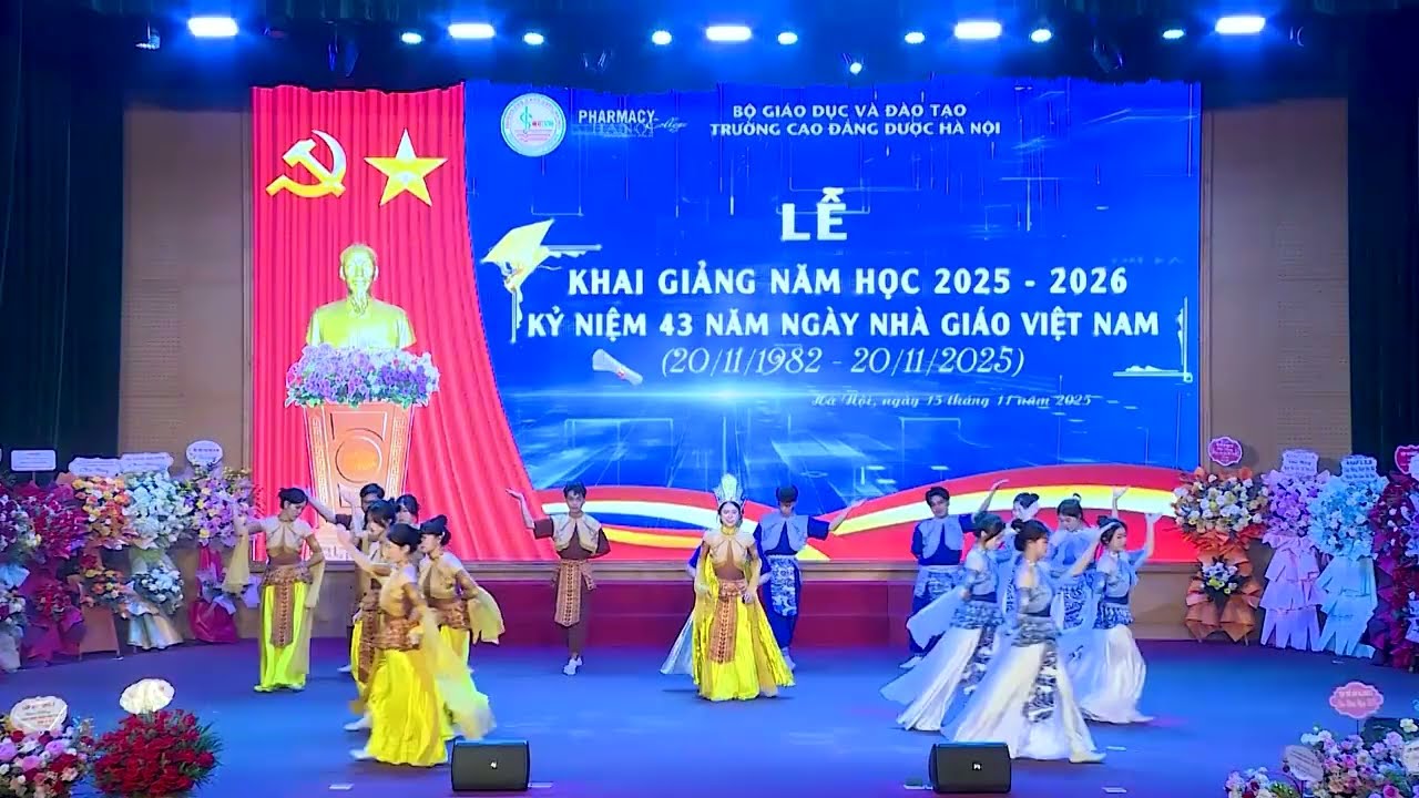 Tiết Mục Múa hát Lời Ru Âu Lạc - SVTN - Trường Cao Đẳng Dược Hà Nội