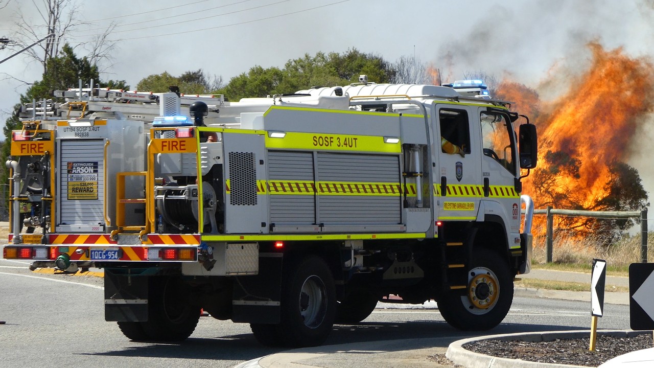 Bushfire Emergency in Kenwick! (Full-Length) - Western Australia - 11 December 2025
