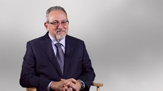 Meet neurosugeon Franco DeMonte, M.D.