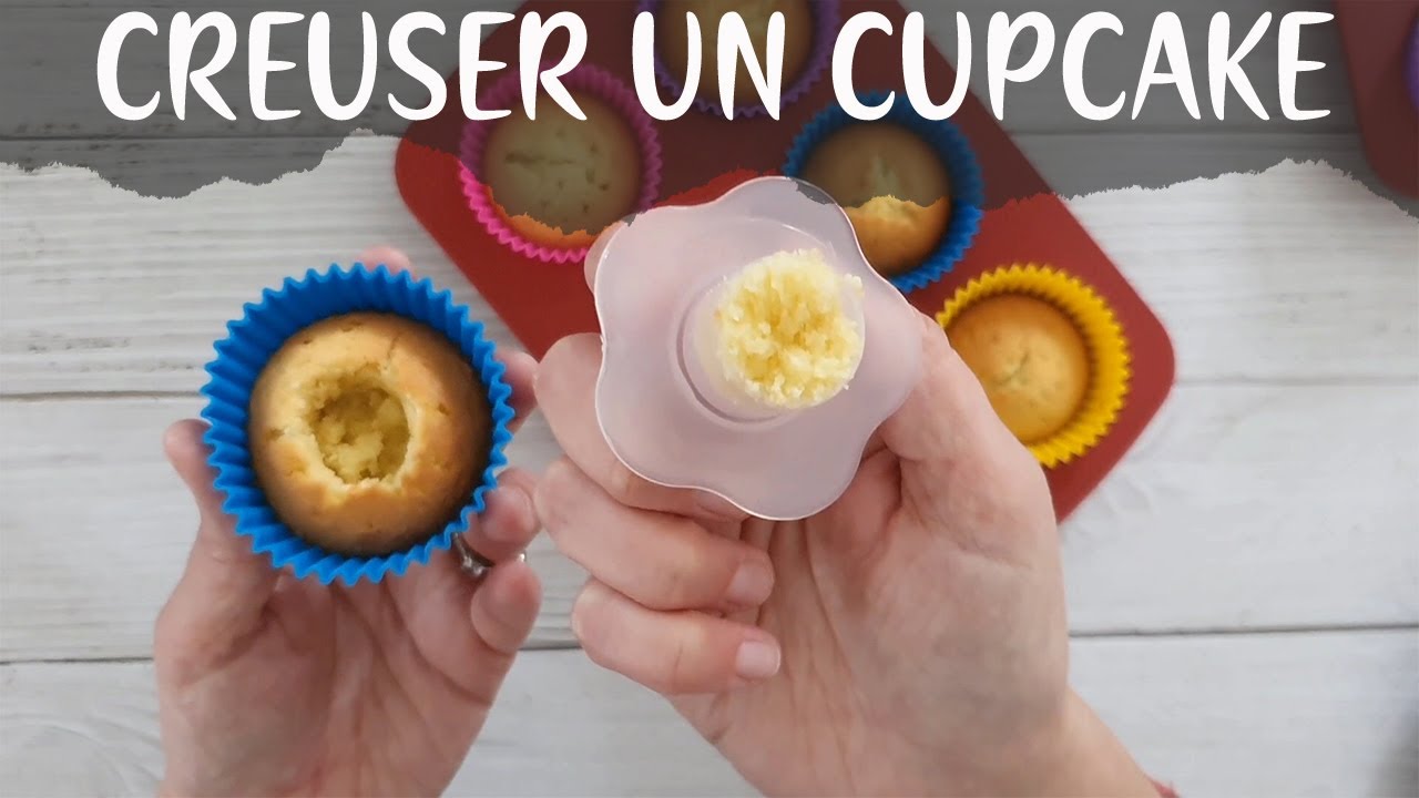 TECHNIQUE : CREUSER UN CUPCAKE AVEC UN EVIDOIR A CUPCAKES