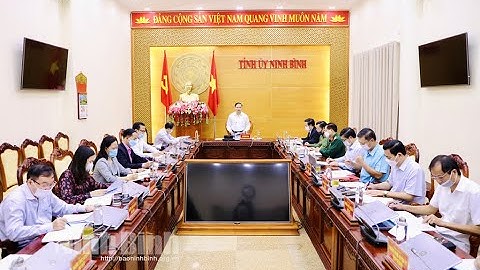 Thường trực Tỉnh ủy giao ban với Thường trực các huyện, thành ủy, đảng ủy trực thuộc