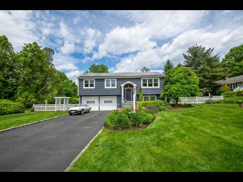 11 Crestwood Drive, Easton, CT home video tour