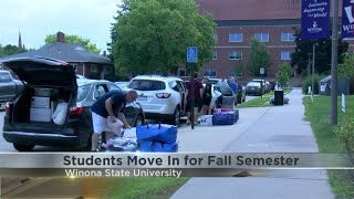 Winona State Students Move To Campus