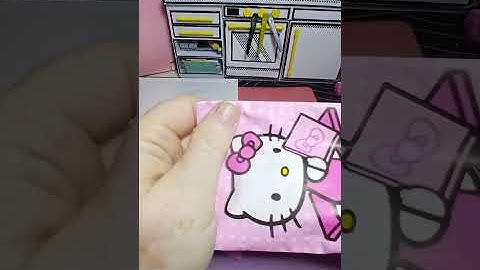 Miniverse Spaces Hello Kitty Remix with Series 1 HK. #miniverse 