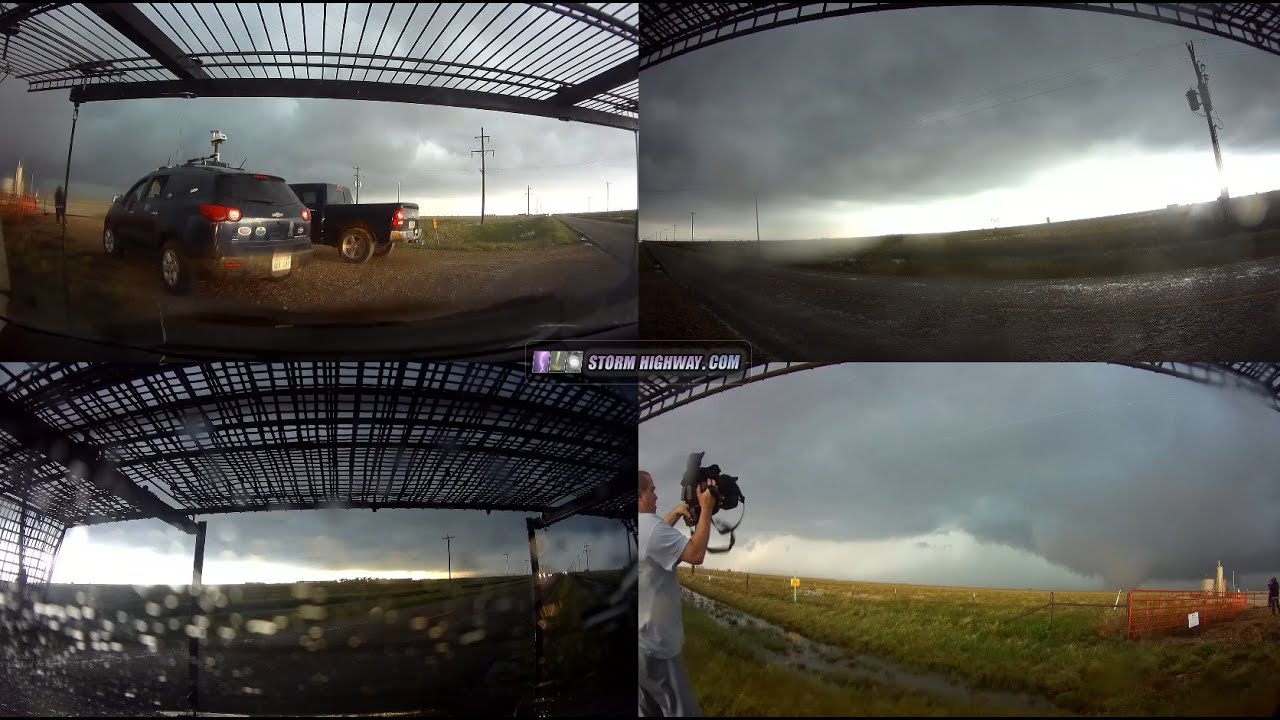 Tornado chase timelapse, 4way view Spearman, Texas May 22, 2016