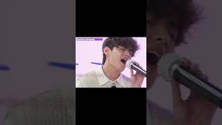 Download Lagu I can't get enough of Taehyung sincerely singing Drunken Truth 💜 so Kilig! MP3