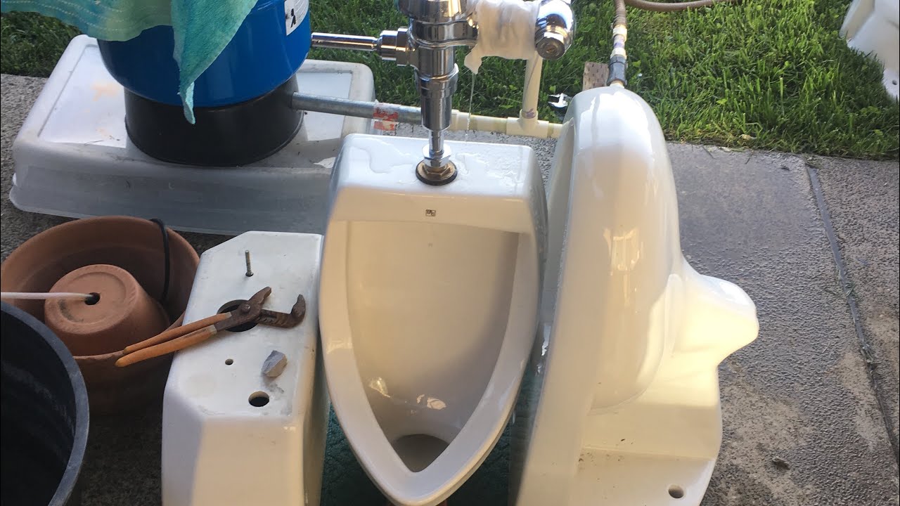 URC Urinal Flushes! YouTube