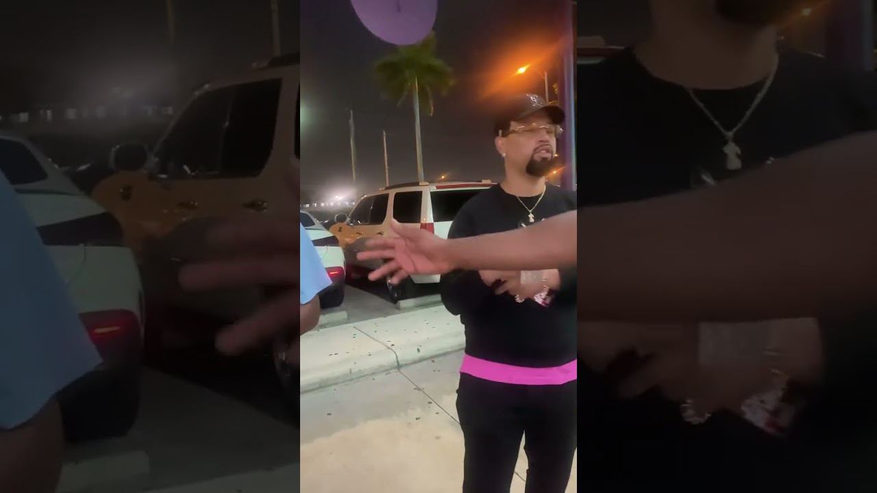 Walking In The Club 30 Deep 😳🫣 