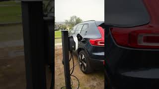 ⚡INSTALACIÓN CARGADOR 7 kW Y PEDESTAL ENERTRY 🔋VOLVO EX40 100% ELÉCTRICO 🚘